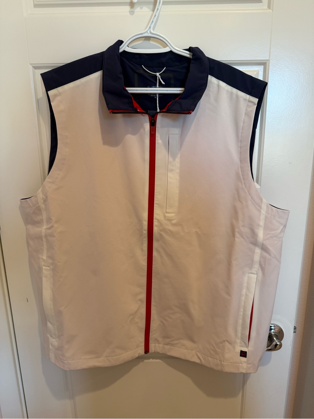 Vineyard Vines White Vest with Navy Yoke and Red Zip